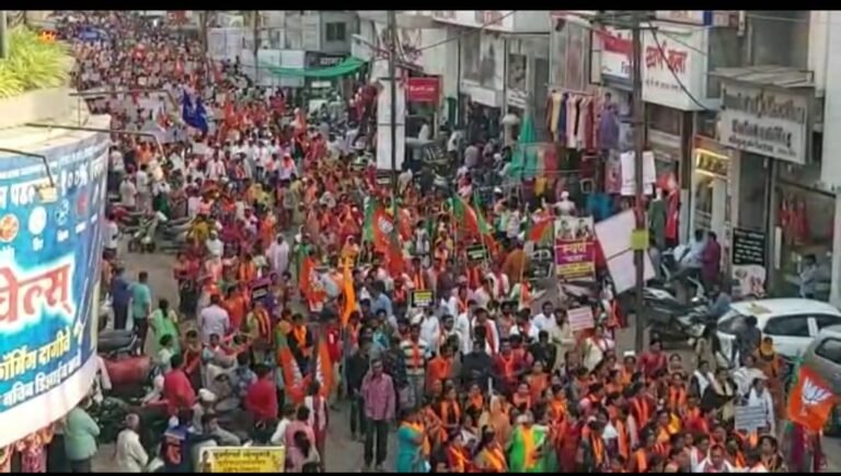 जल आक्रोश मोर्चा:मराठवाड्याकडे मविआ सरकारचे दुर्लक्ष – विरोधी पक्षनेते देवेंद्र फडणवीस