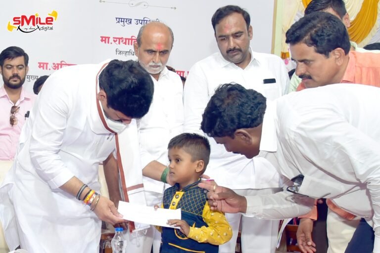 वात्सल्य योजना 2022,संजय गांधी निराधार सह विविध विशेष सहाय्य योजनेतील लाभार्थीना लाभ वितरण