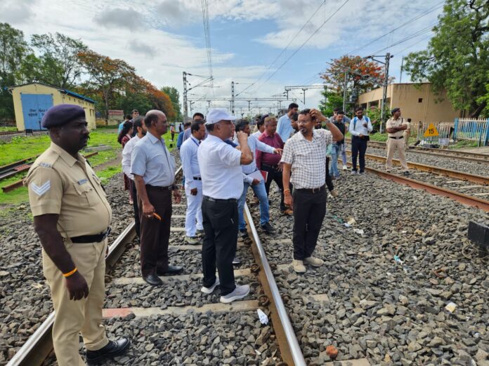 Inspection of Kurduwadi - Latur Section by Railway Divisional Manager